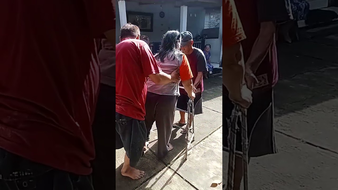 Setrok setahun.di terapi.alkamdulilah  sekarang jalan