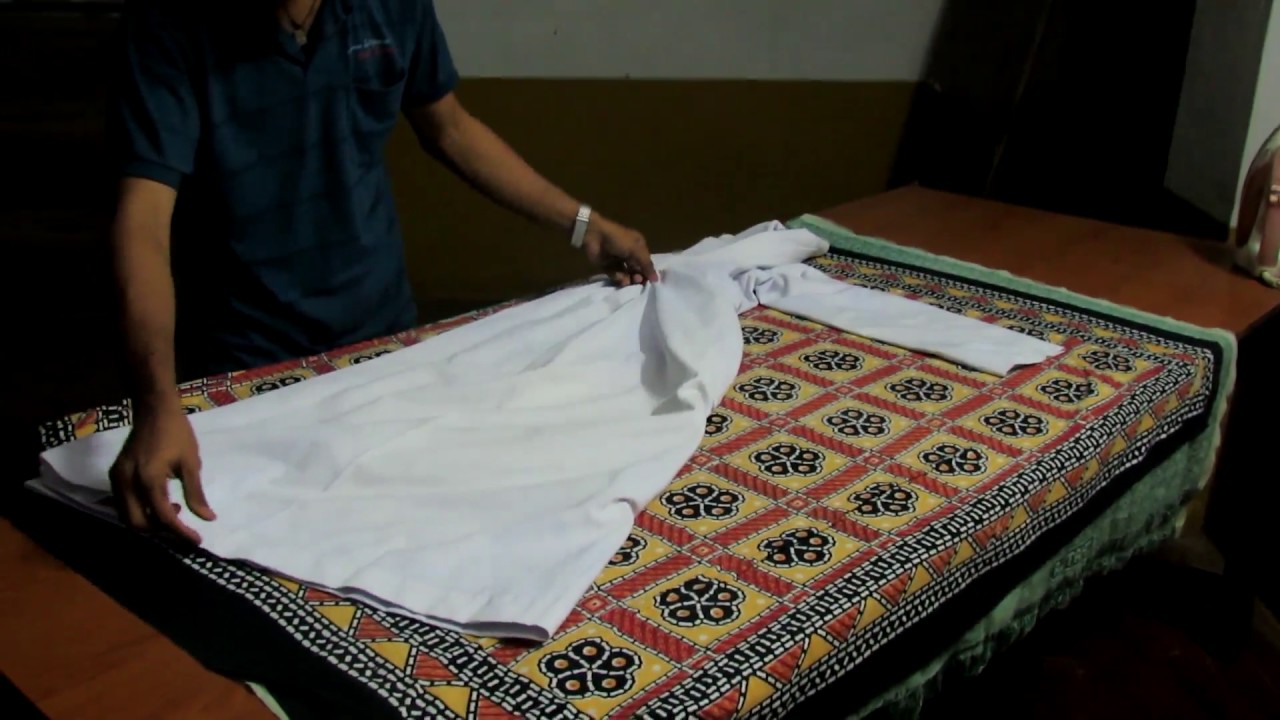 How to fold cassock here is one of the methods