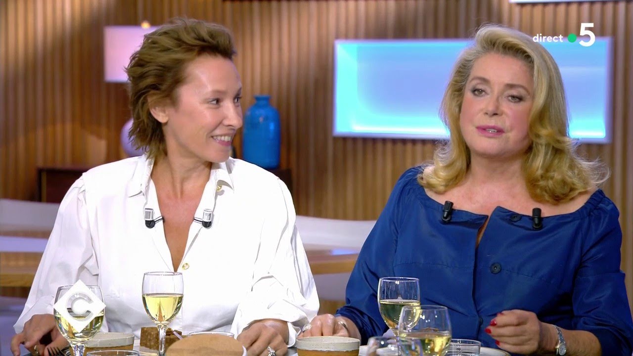 Au dîner avec Catherine Deneuve et Emmanuelle Bercot ! - C à Vous - 02/09/2019