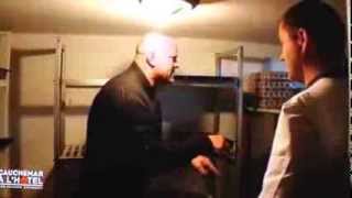 Cauchemar à l'hotel!!! Phillipe s'énerve après a voir manger des poissons périmés