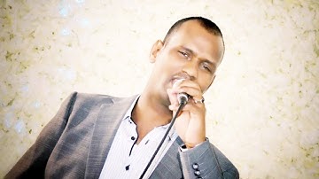 Elias Mesmer - ክሞላ ሓመልሚሊ | kmola Hamelmili - New Eritrean Bilen Music 2009 (Official Video)