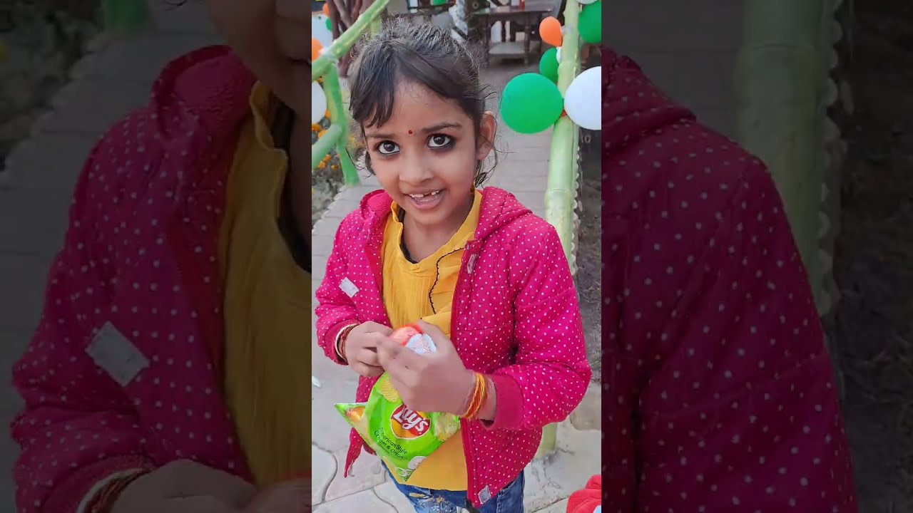 Pihu ke madhumakkhi ne kat liya 