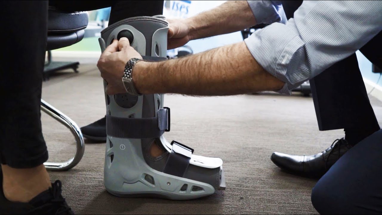 Using an AirSelect Walking Boot for Acute Foot and Ankle Injuries - Active  Health 