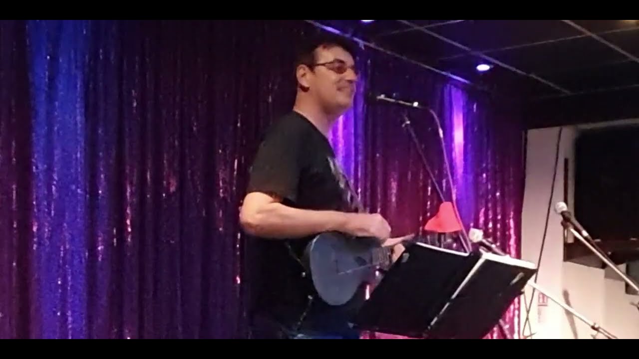 Ukulele Buddies Toms Diner Suzanne Vega Unity Ukes Standish 131022