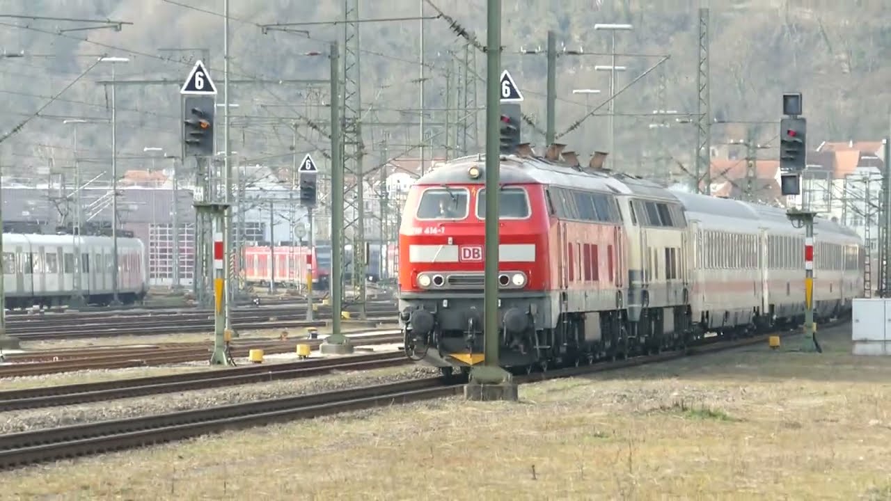 Mit Diesel Power und Schwung in den Bahnhof Plochingen!!