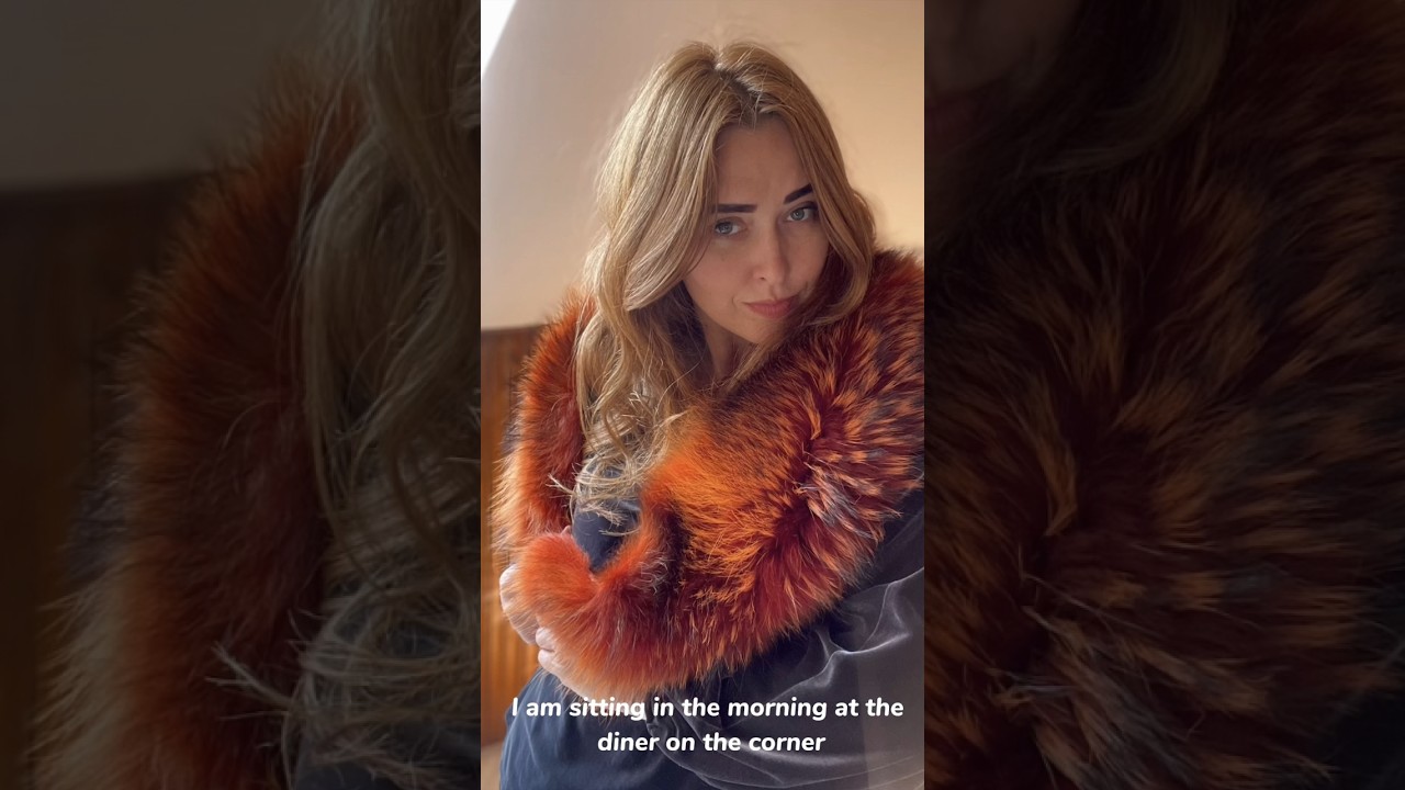 So many different styles and colors ❗️♥️ Fur cape for 