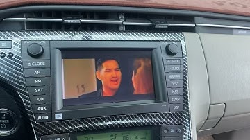 Play YouTube by Prius 2010 monitor
