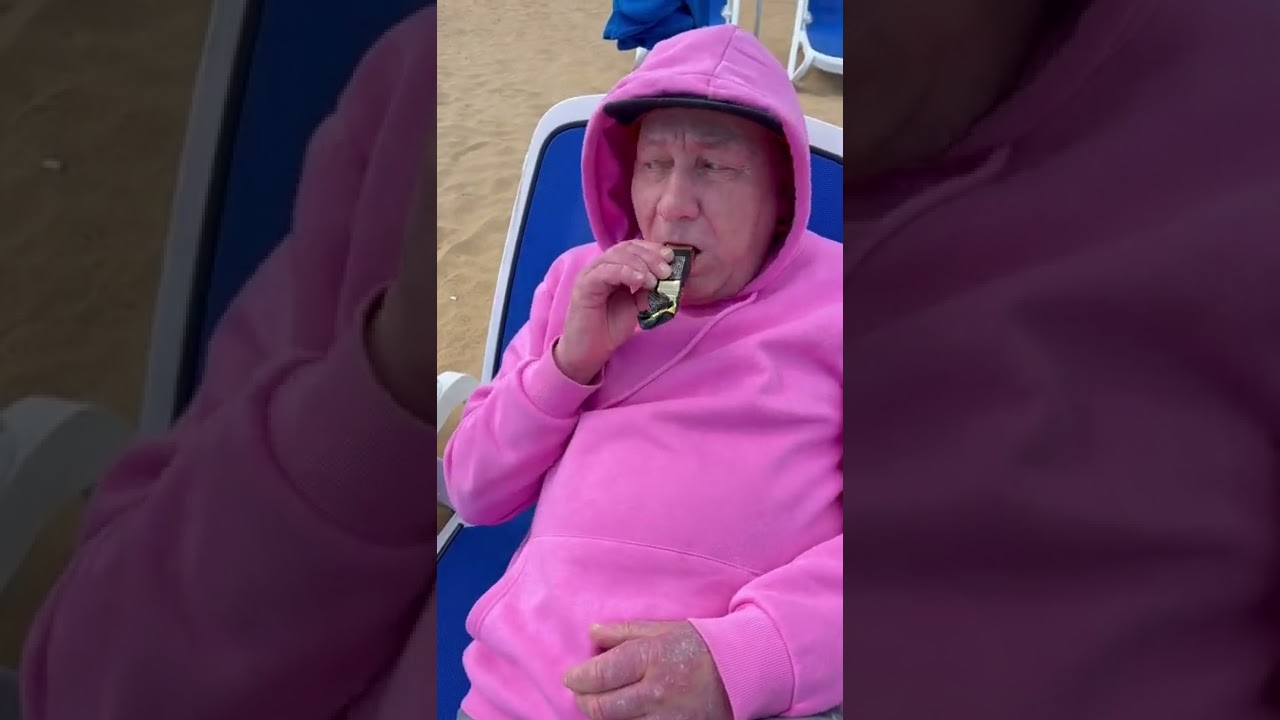 Grandpa funny robber🤣