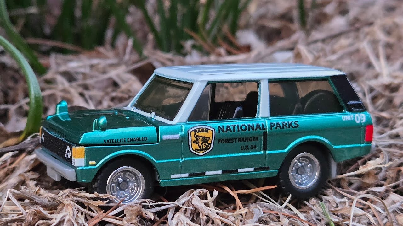 Opening Matchbox 1975 Range Rover - 2025 Collectors - YouTube