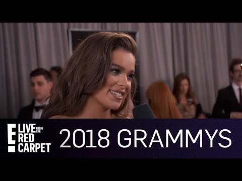Hailee Steinfeld Teases 21st Birthday Plans at 2017 AMAs | E! Red Carpet \u0026 Award Shows