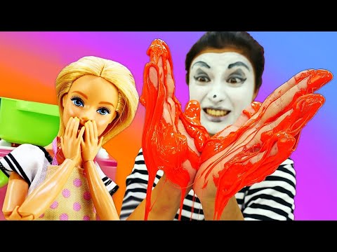 Barbie Play-Doh cooking - Barbie doll videos for girls