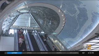 MTA unveils first part of new LIRR concourse at Penn Station
