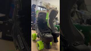 Bauer XLS combo with the lime green wheels and black chunky laces #bauerXLS #bauer #rollerskates