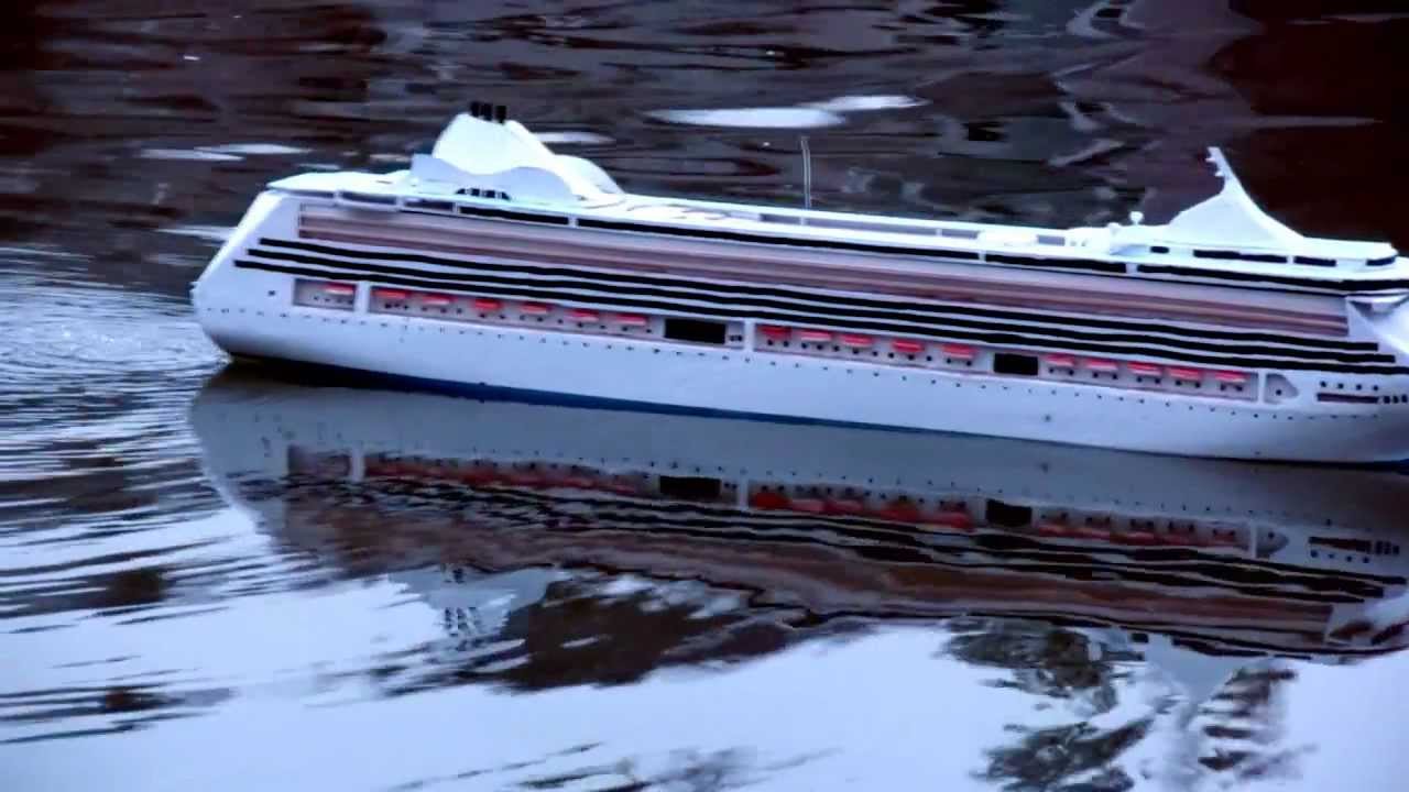 Balsa wood RC Cruise ship - YouTube