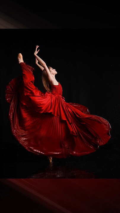 🇺🇦 Model poses for photoshoot📸 Ballet. Model Alina