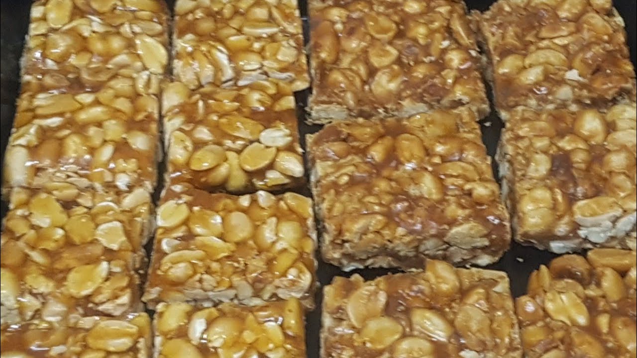 Peanut chikki/bar with both sugar &Jaggery /How to roast peanuts in  pan &microwave/Kappalandimittai