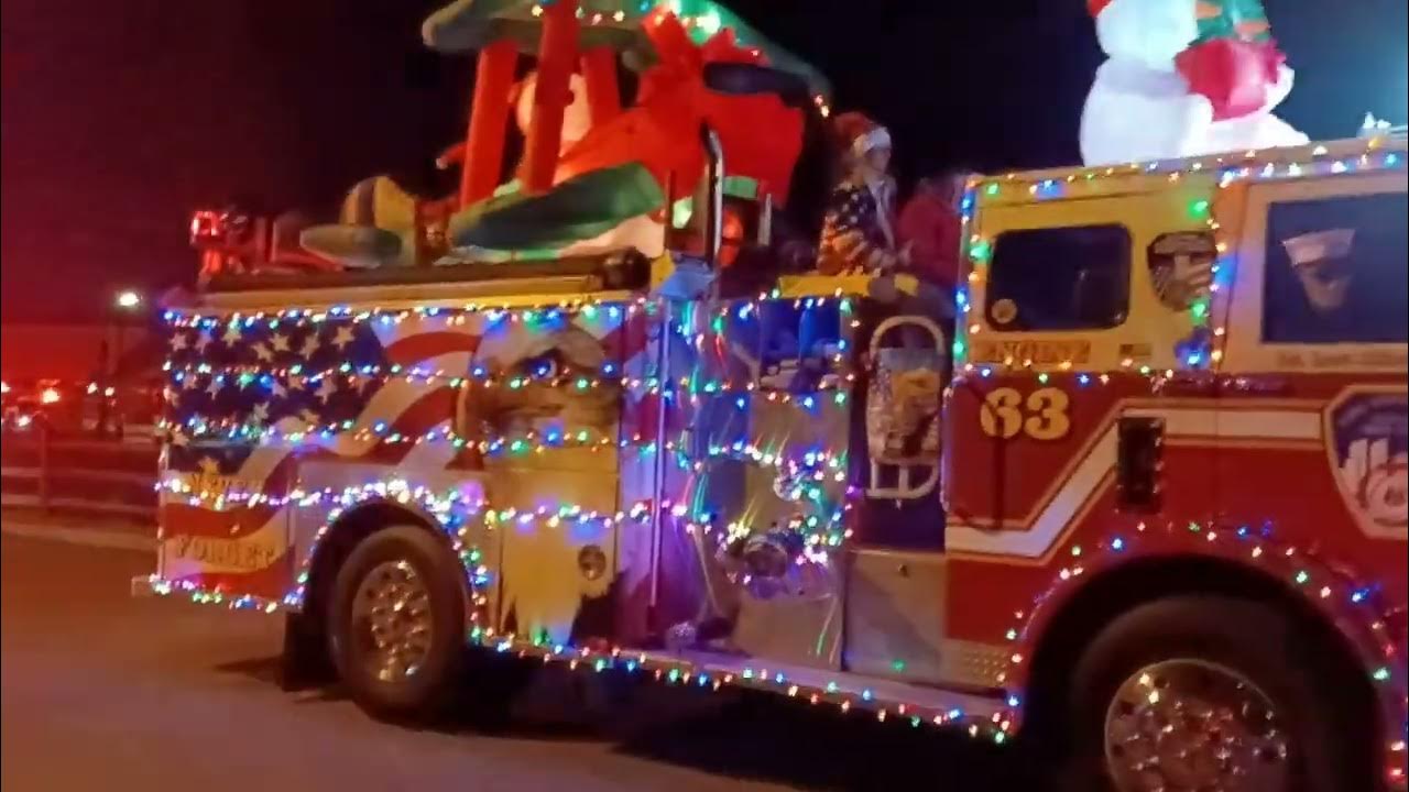 Middletown ships Christmas parade . YouTube