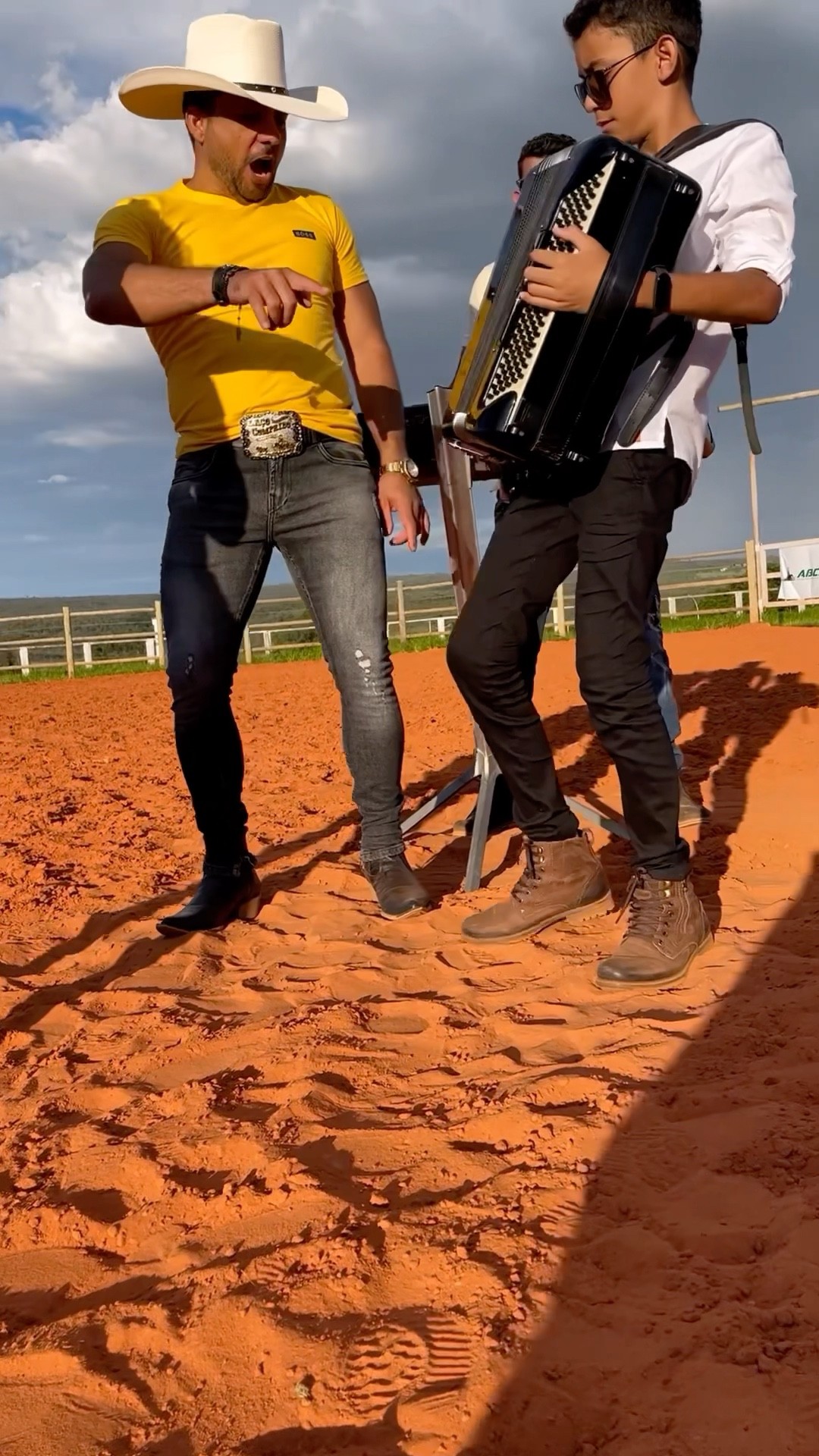 Forró do meu Goiás #boanoiteee #leaozinho #estourado #leãozinho #musica #leozinho #estouro
