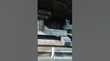 METALLURGY: TENSILE SAMPLE ON A MILLING MACHINE (PREPARING FOR STRENGTH TESTING: ASTM A370, ISO 6892