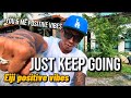 全ての本気出してる人にPEACE!Visa,passport 片手に 「Just keep going 」
