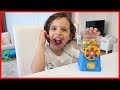 Şeker Dolu Telefon Kulübesi Kapımıza Geldi | Çocuk Videosu | Prens Yankı