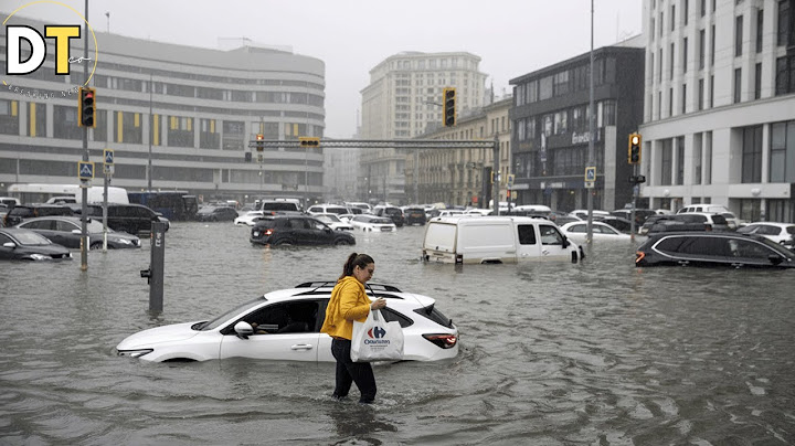 Record Flooding in Bucharest,Romania Today! Traffic in Capital is Completely Paralyzed!
