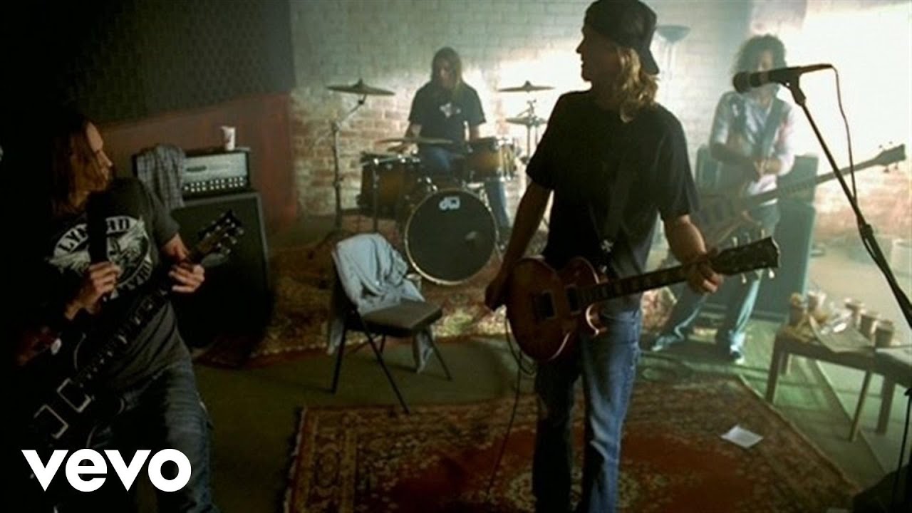 Puddle Of Mudd - Spin You Around - YouTube