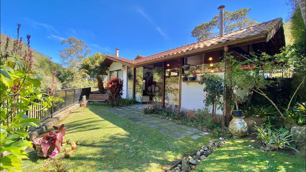 VENDA - Casa estilo rústico, com área total de 20.000,00m² no bairro VARGEM GRANDE - Teresópolis/RJ