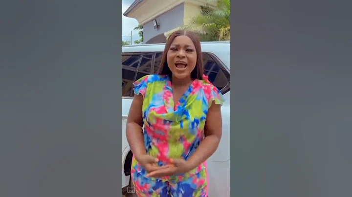 Destiny etiko is so excited because Lizzy gold her best friend came to ask for her forgiveness😂🙆🙄