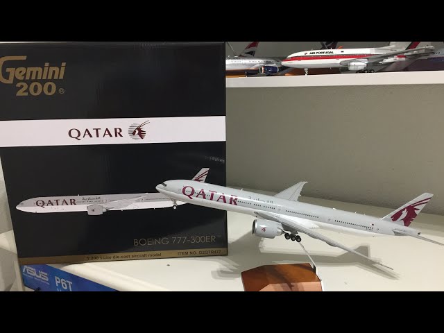 QATAR Boeing 777-300er gemini200 1:200 review - YouTube