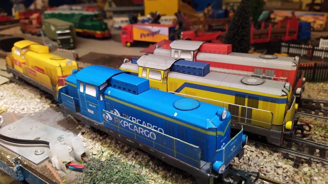 Prezentacja Stonek  SP42 SM42 i SU42 opis lokomotyw w Opisie filmik na rzyczenie lokomotywy Stonki