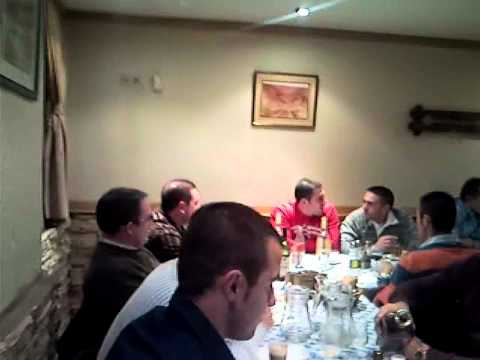 ESA CENAAAAAAAAAAAA