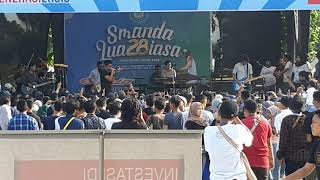 Lyla aku gak romantis