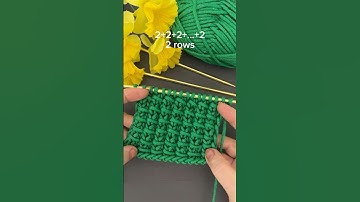 😲 WOW! This gorgeous pattern is only 2 rows repeat! #knitting #knittingpatterns #knit