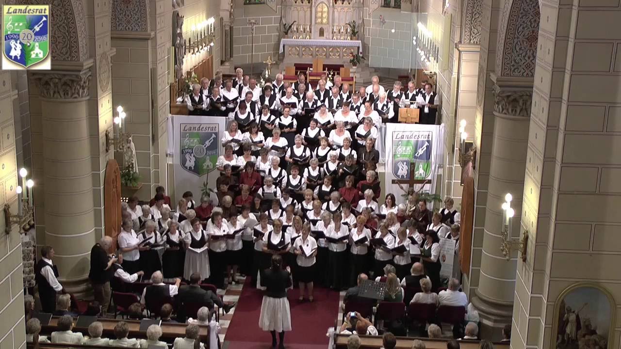 XX.  Kirchenfest der UNGARNDEUTSCHEN WENN ICH EIN GLÖCKLEIN