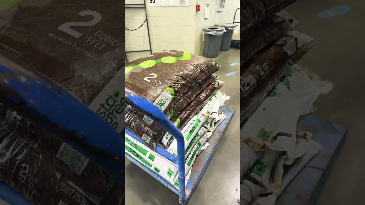 MULCH AND TOP SOIL GIG DELIVERY FROM LOWES 