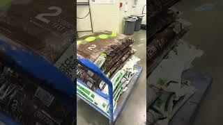 MULCH AND TOP SOIL GIG DELIVERY FROM LOWES #mulch #lowes #homedepot #delivery #topsoil #dirt