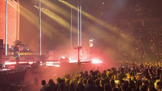 Download Lagu Deftones - Entombed (dedicated to Brent Hinds of Mastodon) live in Vancouver 8/22/2025 MP3 Download Lagu Deftones - Entombed (dedicated to Brent Hinds of Mastodon) live in Vancouver 8/22/2025 MP3