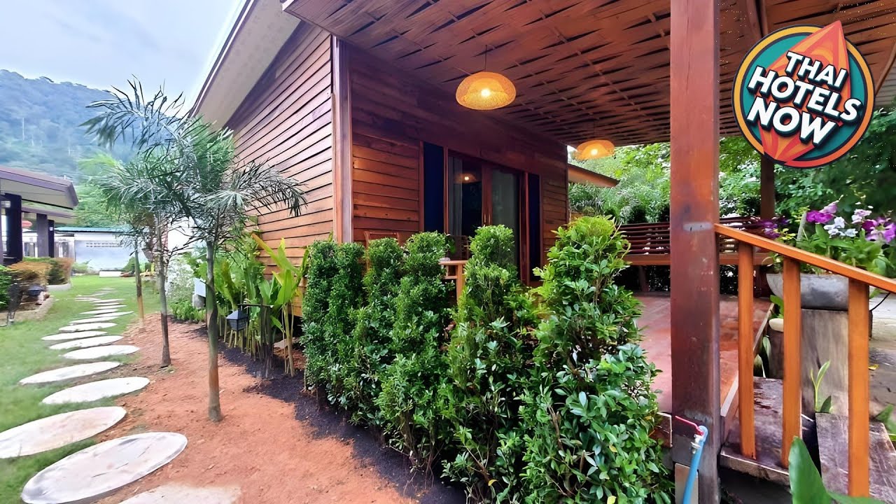 Coconut Lanta Resort @Klong Dow beach | Koh Lanta, Thailand | Hotel Review 🏨