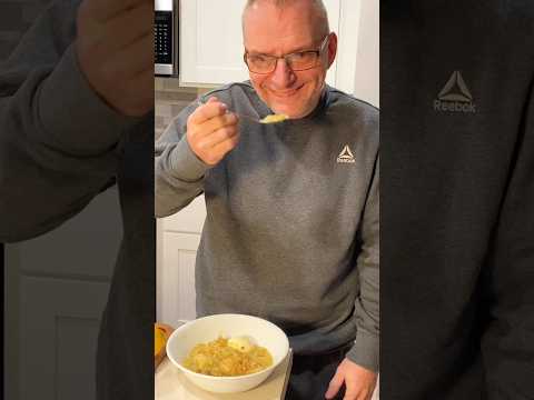 عندما ي عجب زوجك بكل ما تطبخينه تقريب ا ممتنة لزوجي غير الم تطل ب شورت 