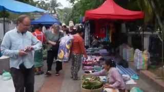 จัดเต็มตลาดเช้าหลวงพระบางคึกคักมาก luang prabang morning market any place