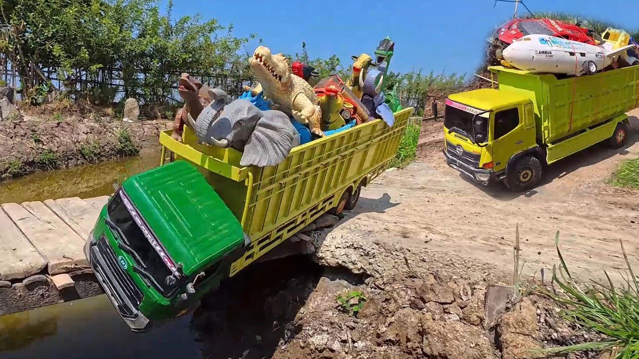 Mobil Truk Tronton Mainan Panjang Hino Ranger FF, Isuzu Giga, Fuso ...