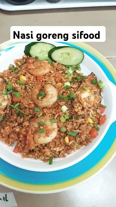 tkw lagi membuat nasi goreng sifood#