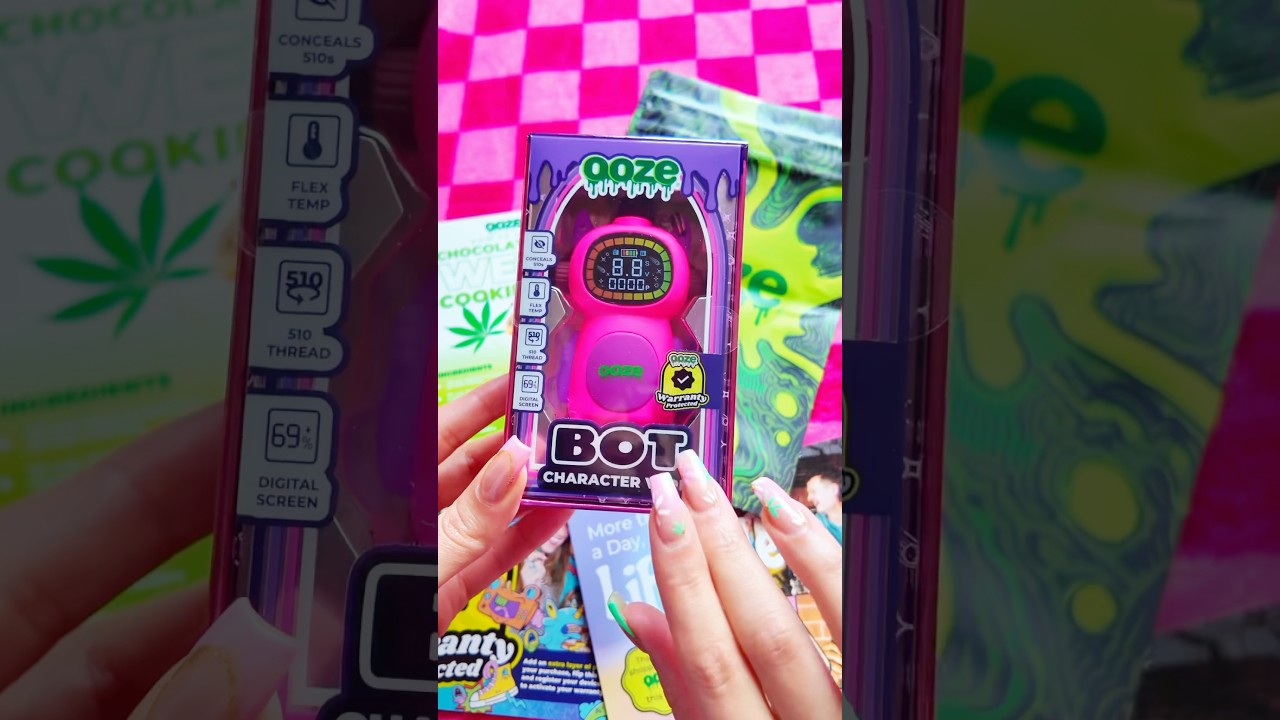 Unboxing my Ooze Bot… meet Penelope 😭✨ @oozebotofficial 