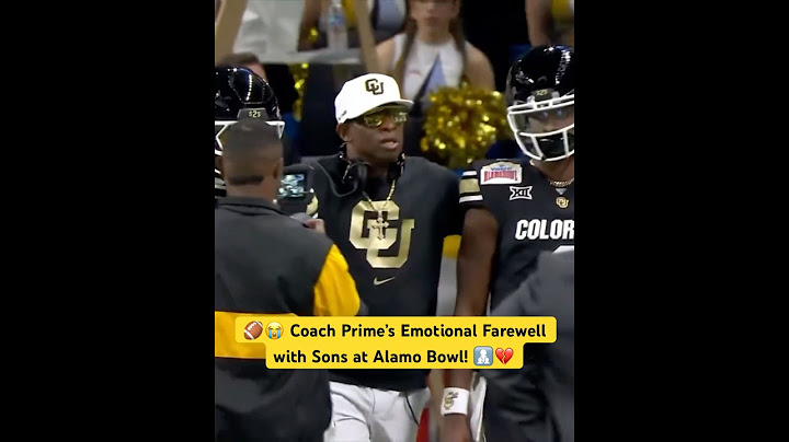 🏈😭 Coach Prime’s Emotional Farewell with Sons at Alamo Bowl! 👨‍👦‍👦💔