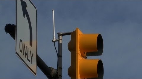 Smarter, safer cars with vehicle-to-vehicle communication | Consumer Reports