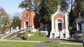 Личаківський цвинтар. Самостійна екскурсія і з гідом. Вибирайте