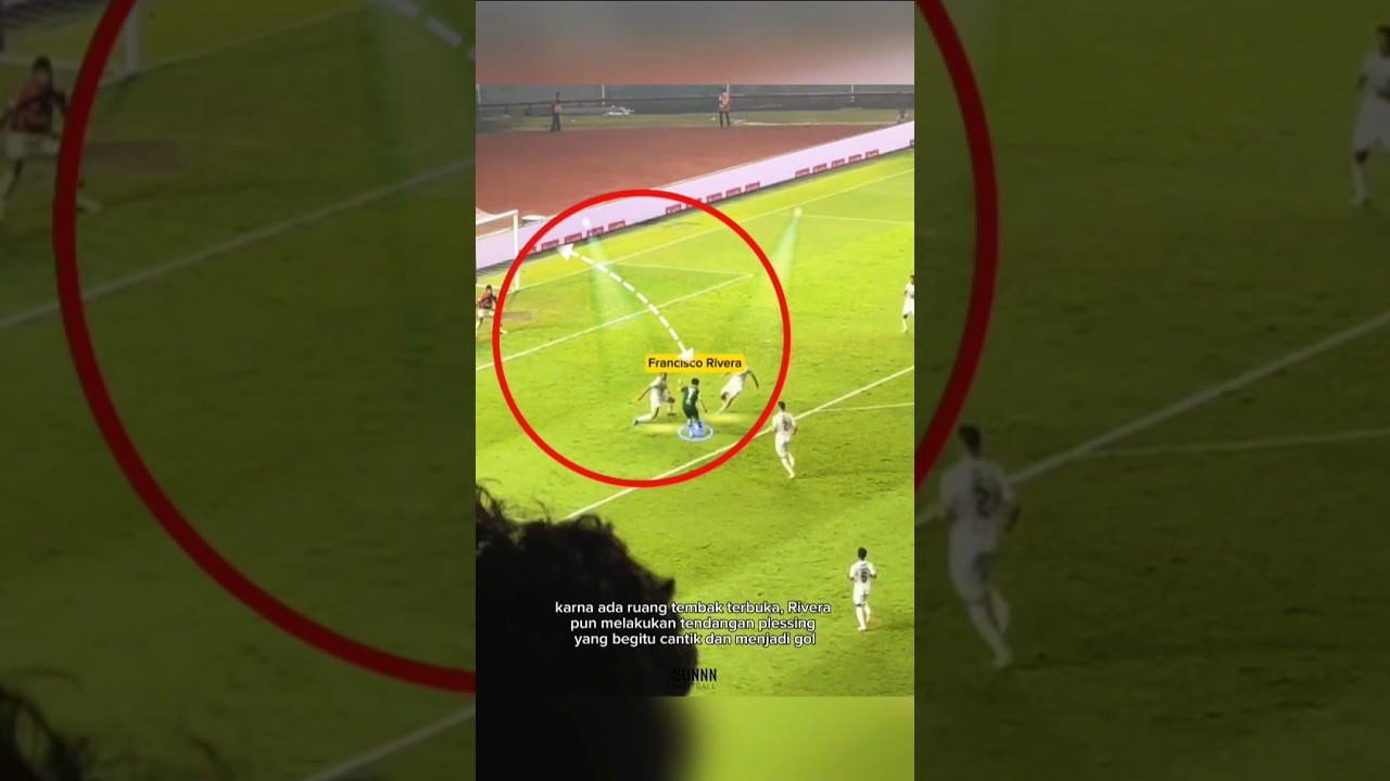 Gol Francisco Rivera saat lawan Persib Bandung 
