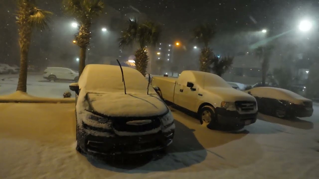 Myrtle Beach Snowstorm Part 2!  (January 31, 2026) - 11PM Walking tour on Ocean Boulevard (4K60)