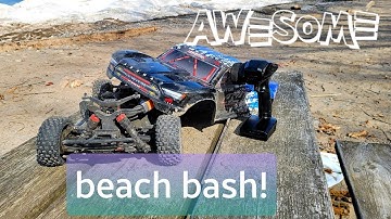 Arrma Senton BLX 3S bashing at the beach
